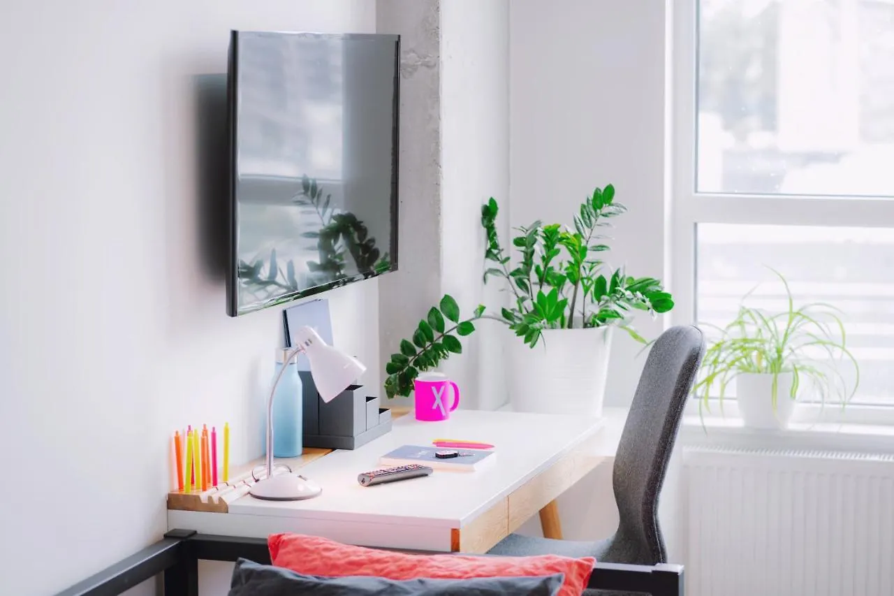 Апартаменты Studios And Shared Rooms At Livinnx Краков Польша