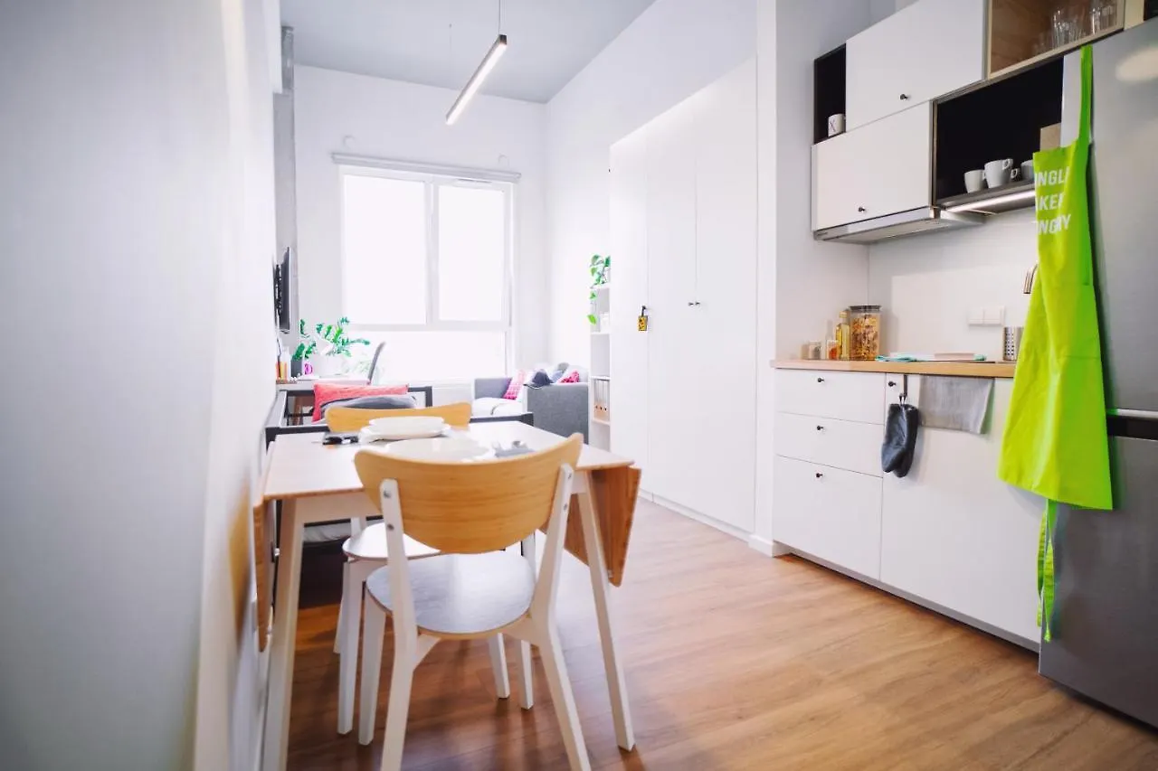 Apartment Studios And Shared Rooms At Livinnx Krakow