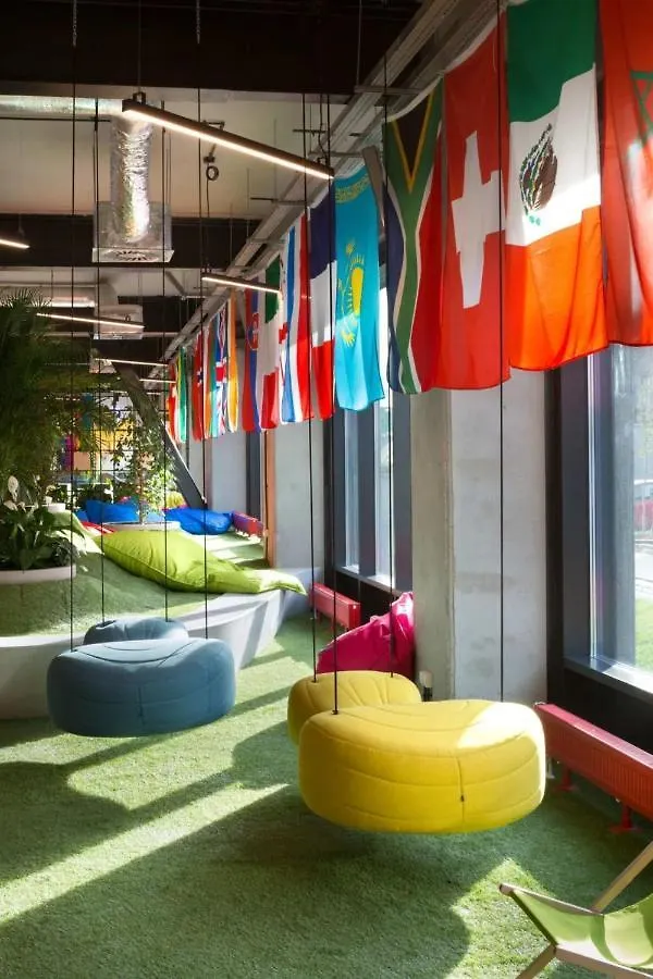Studios And Shared Rooms At Livinnx Krakow Apartment